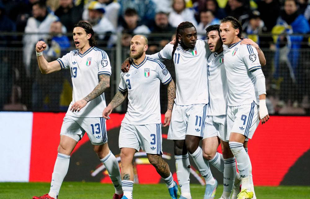 意大利成笑柄，最受伤巨星多纳鲁马错失世界杯舞台